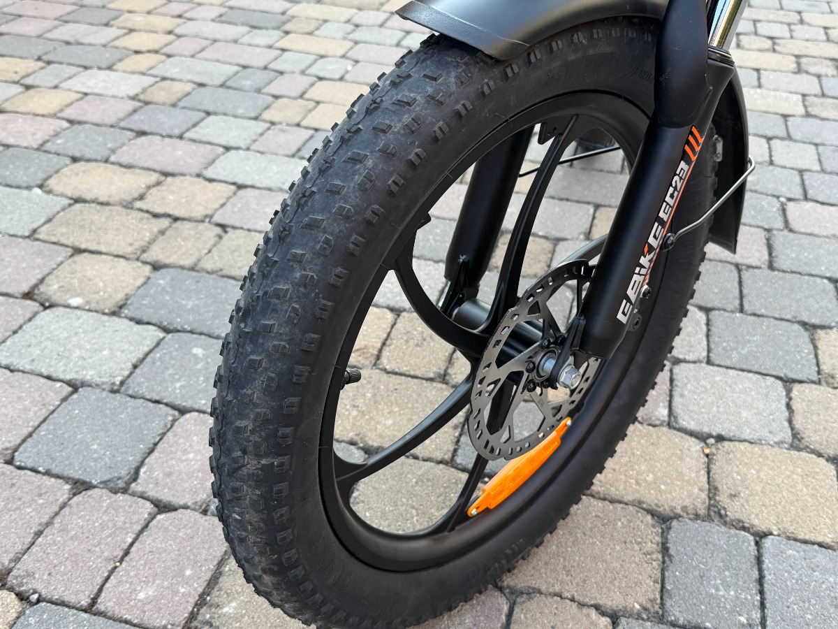Recensione EMOKO EC23 Pro