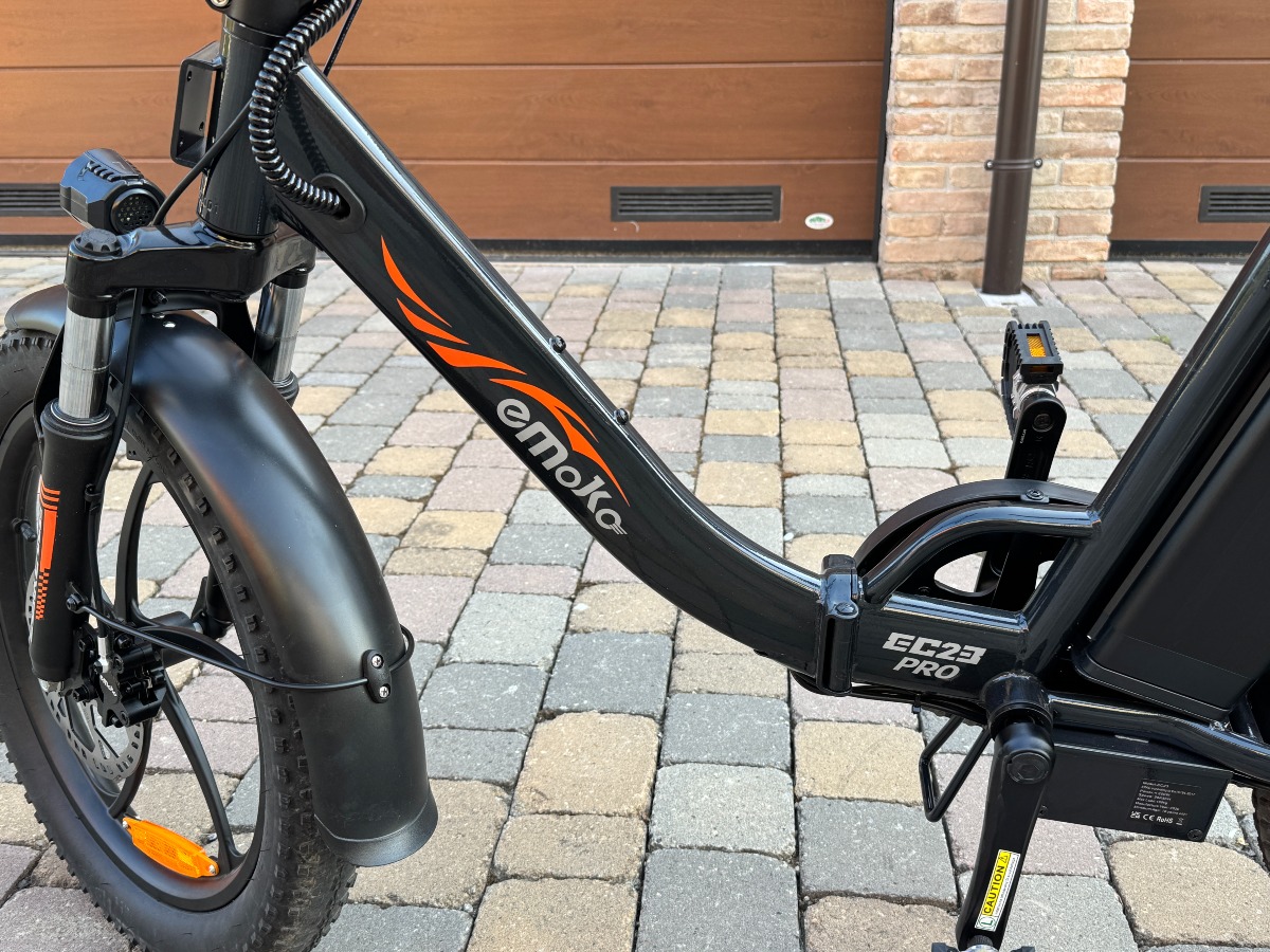 Recensione EMOKO EC23 Pro